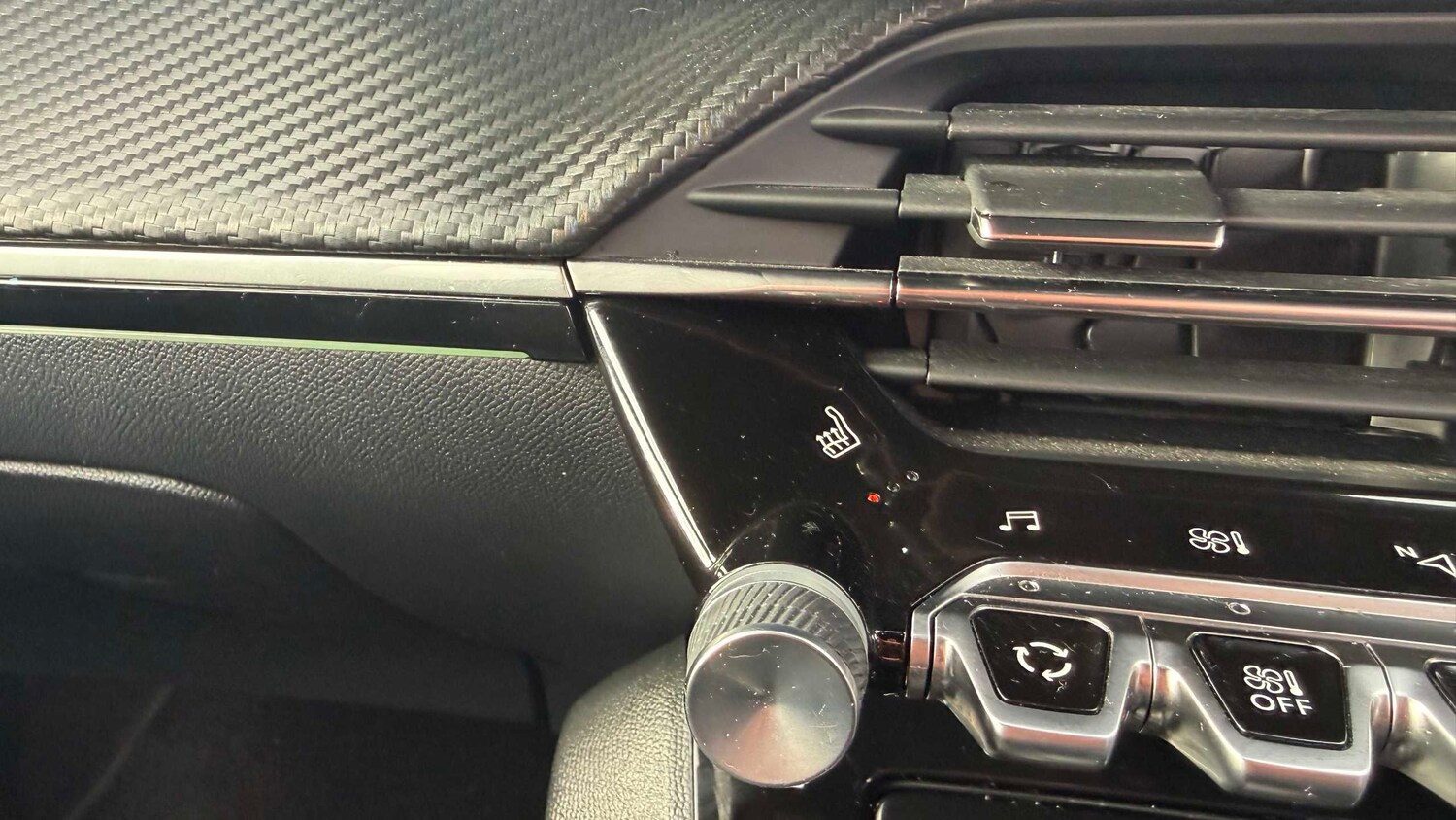 Used Peugeot 2008 for sale - 77861534: Photo 13