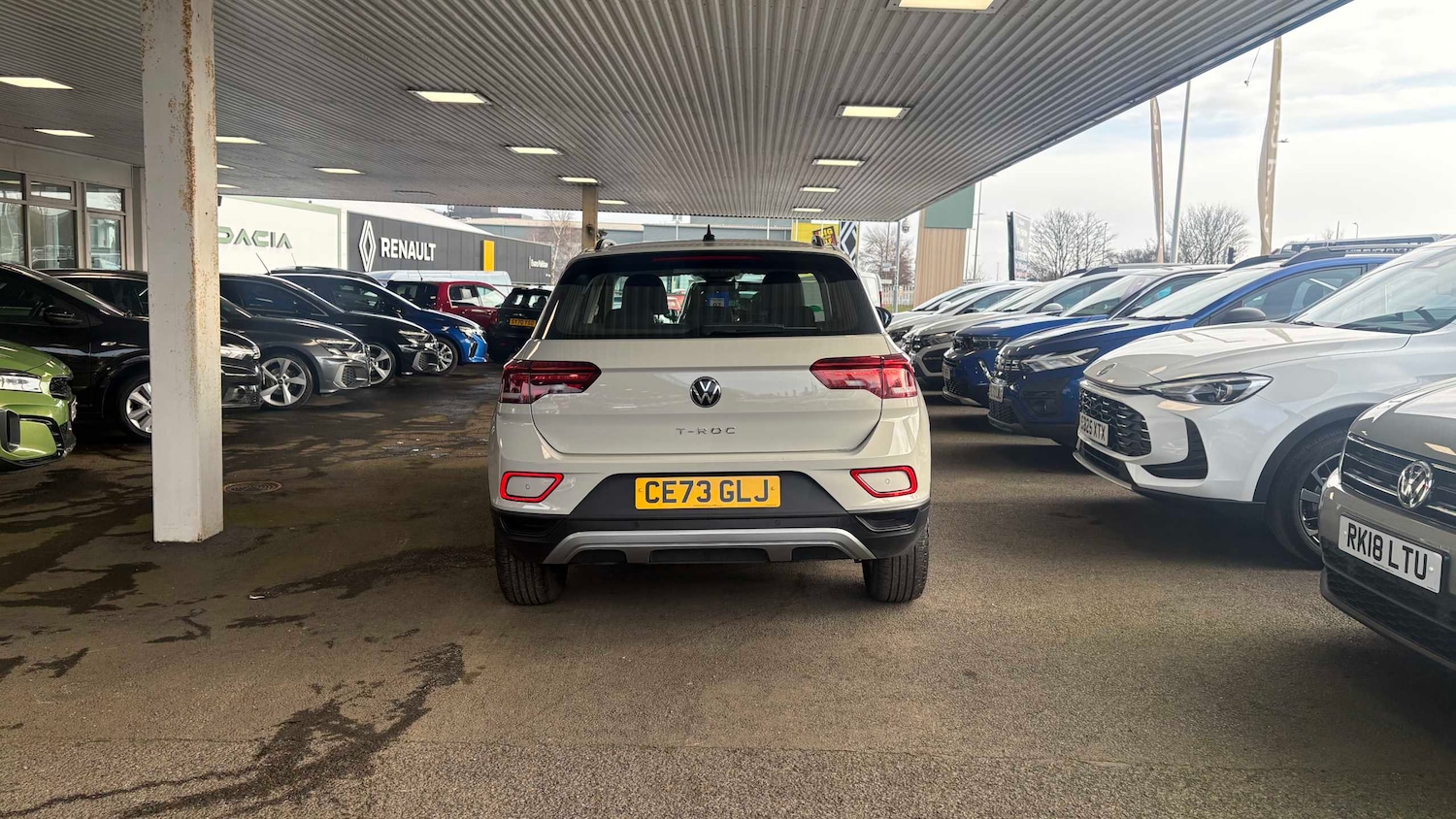 Used Volkswagen T-Roc for sale - 77858685: Photo 3