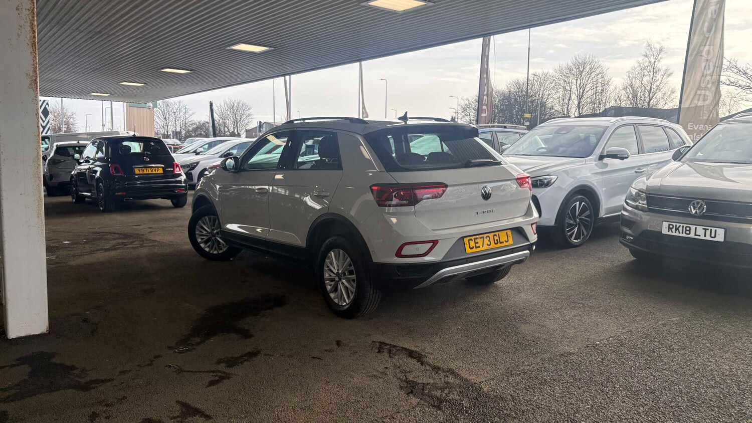 Used Volkswagen T-Roc for sale - 77858685: Photo 7