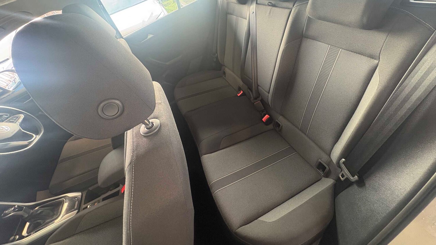 Used Volkswagen T-Roc for sale - 77858685: Photo 8