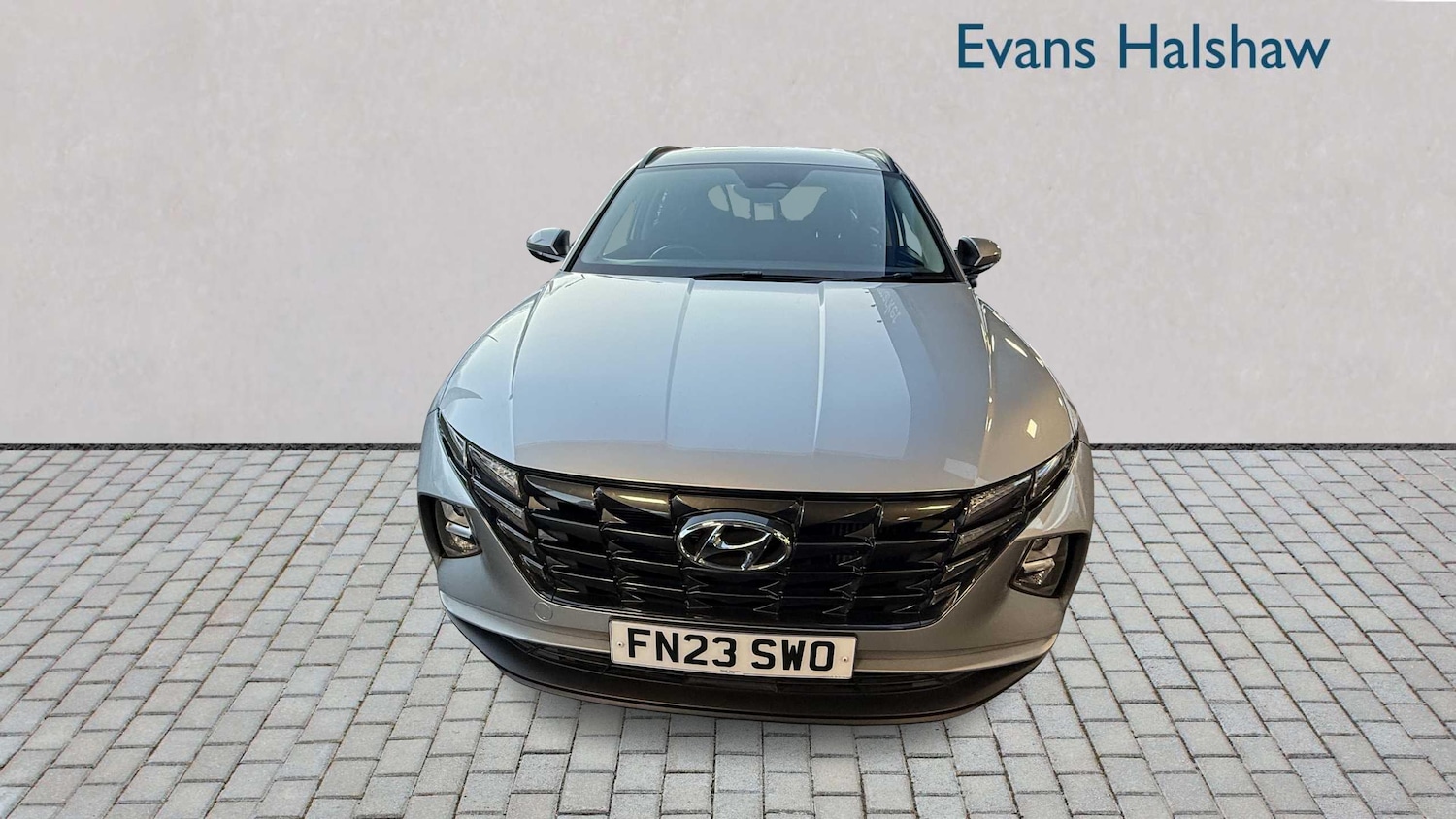 Used Hyundai TUCSON for sale - 77856831: Photo 2