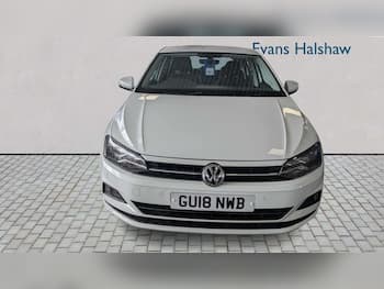 Used Volkswagen Polo 2018 for sale - 79702460: Photo