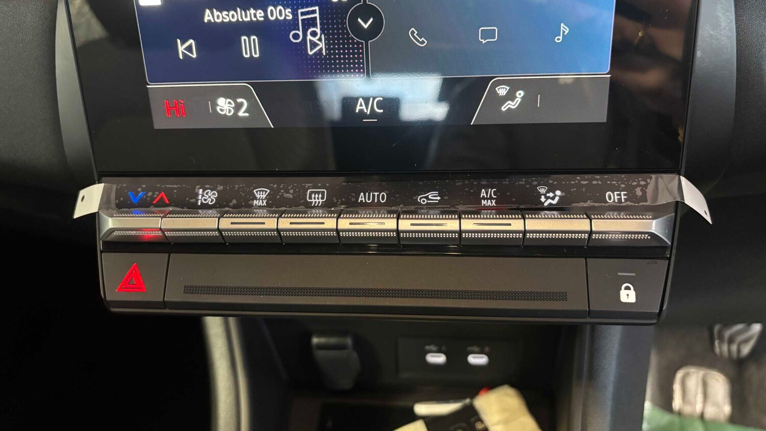 Used Renault Captur for sale - 77860828: Photo 15