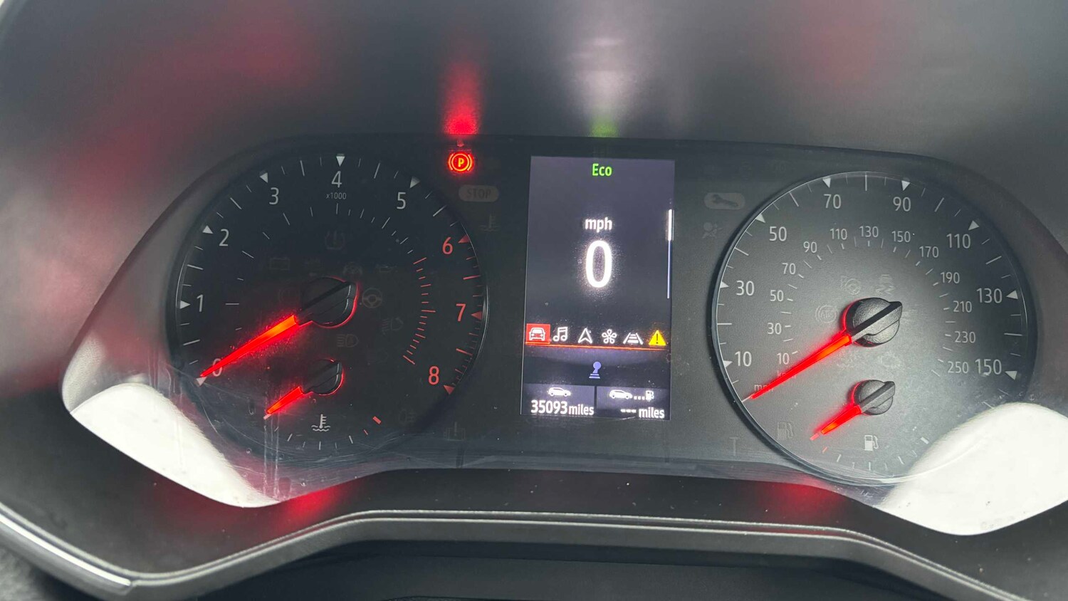 Used Renault Clio 2019 for sale - 77857964: Photo 12