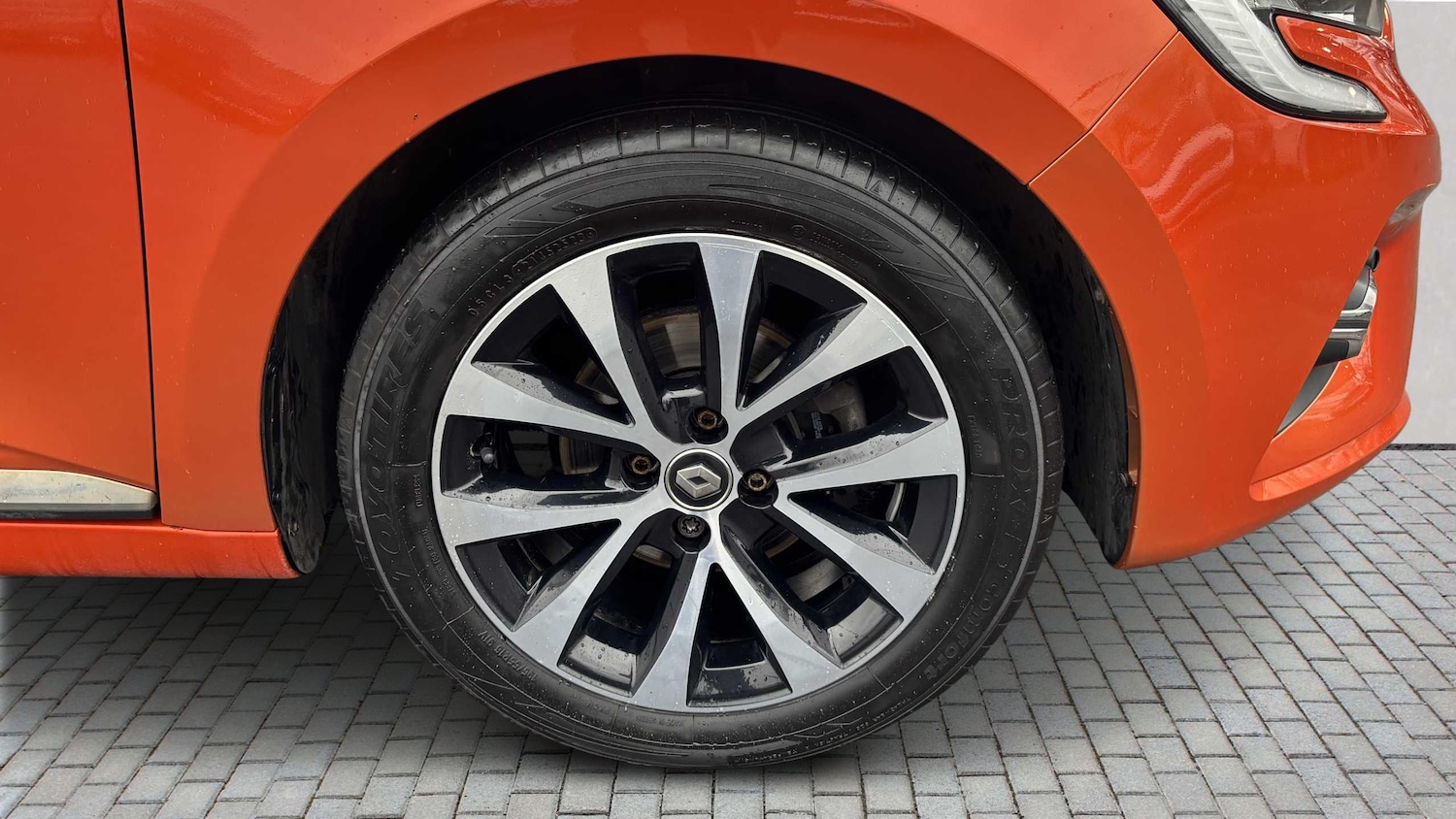 Used Renault Clio 2019 for sale - 77857964: Photo 4