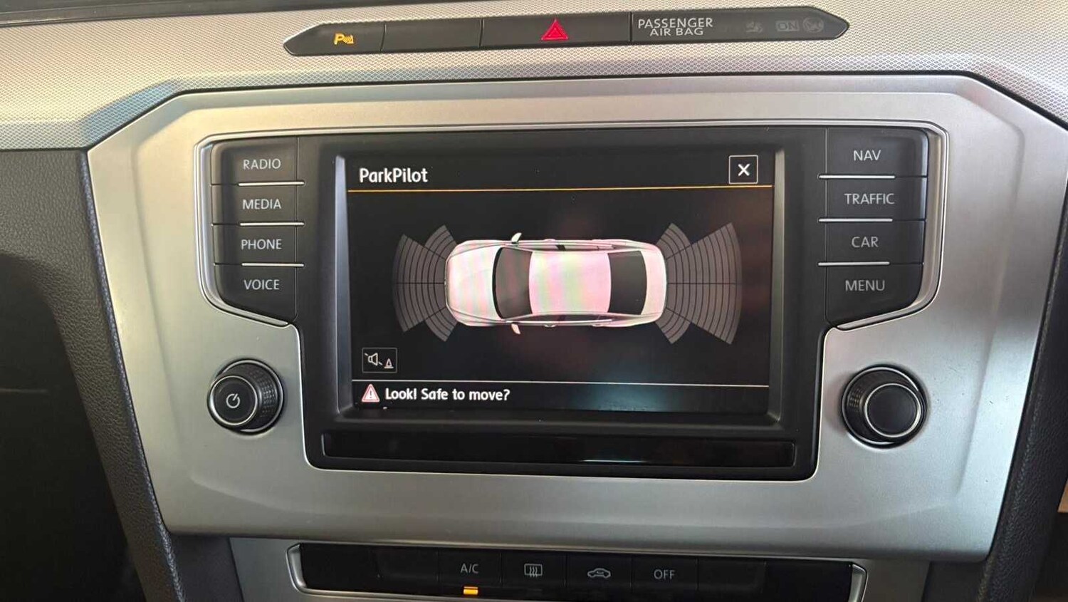 Used Volkswagen Passat for sale - 77861379: Photo 19