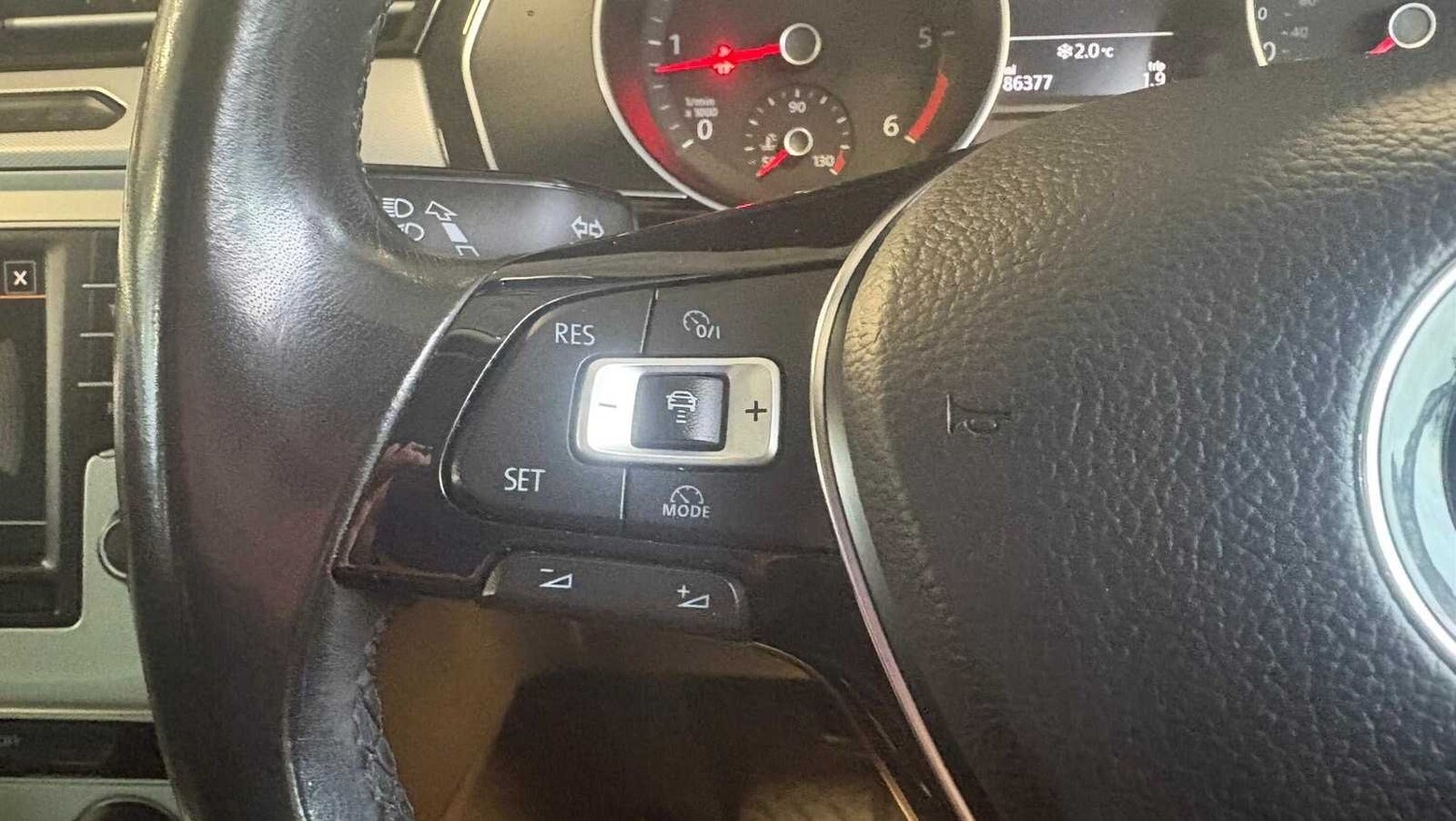 Used Volkswagen Passat for sale - 77861379: Photo 23