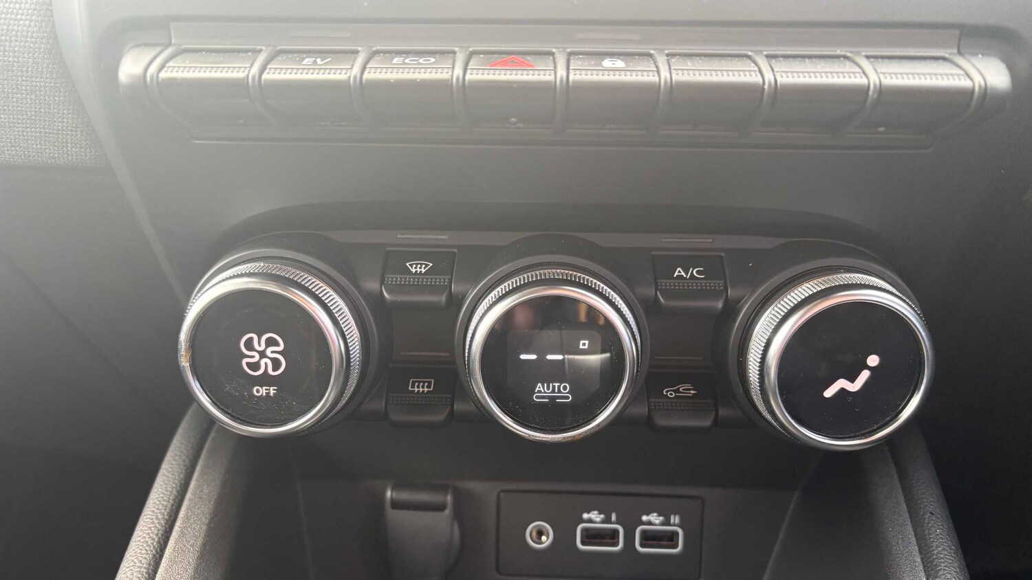 Used Renault Clio 2025 for sale - 77857705: Photo 16