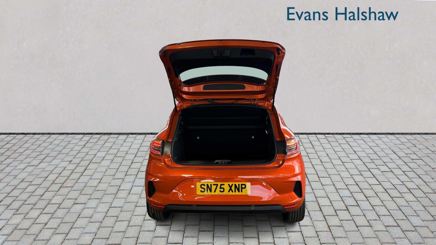 Used Renault Clio 2025 for sale - 77857705: Photo 5