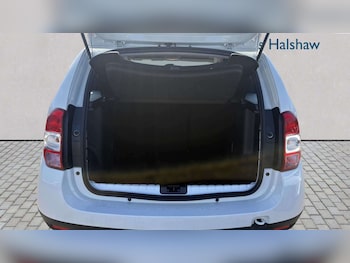 Used Dacia Duster 2018 for sale - 78378599: Photo