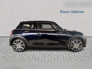Used MINI Cooper 2024 for sale - 79027780: Photo