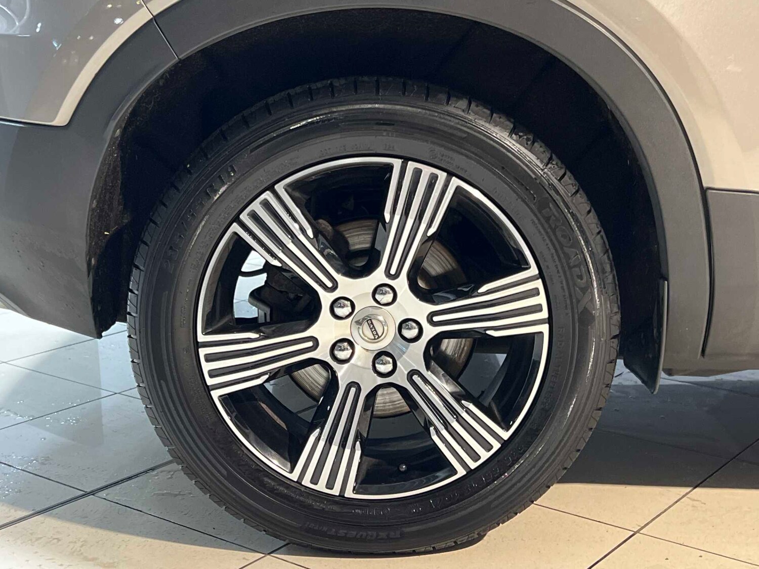 Used Volvo XC40 for sale - 77858286: Photo 10