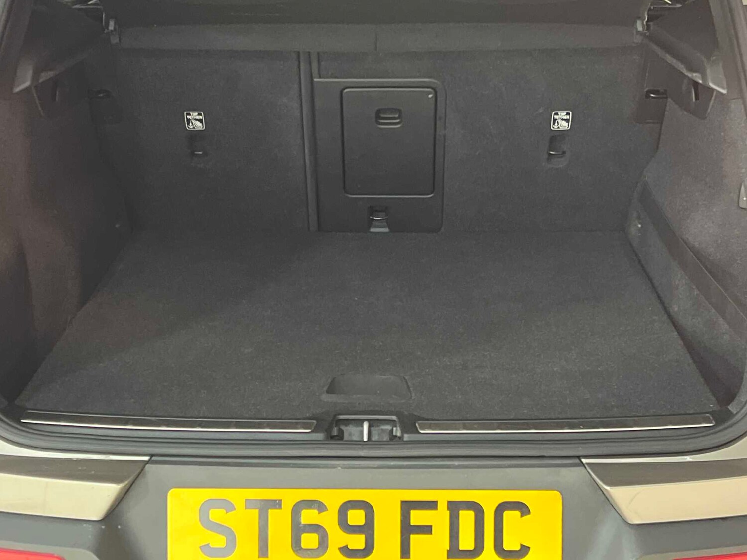 Used Volvo XC40 for sale - 77858286: Photo 16