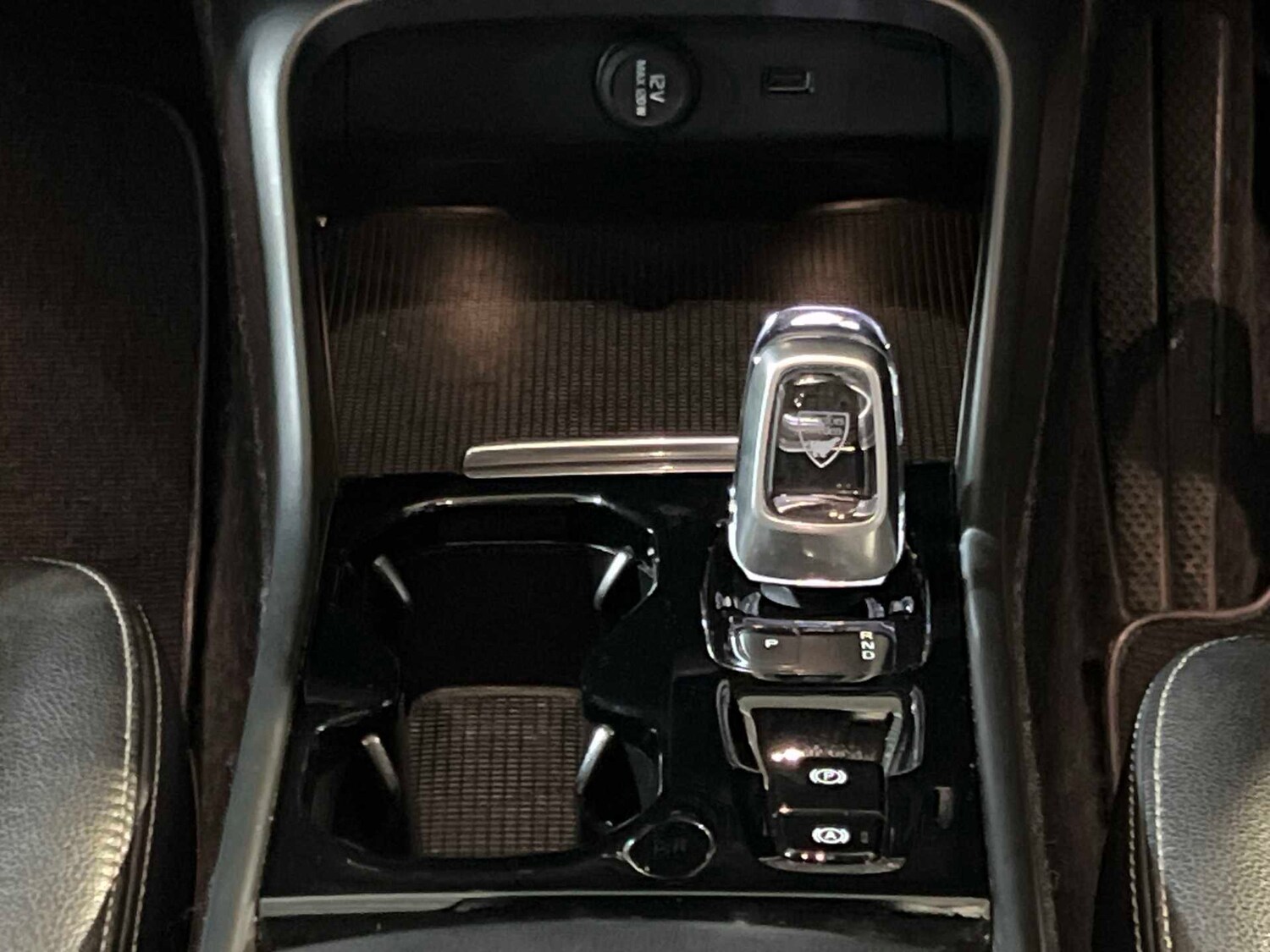 Used Volvo XC40 for sale - 77858286: Photo 22