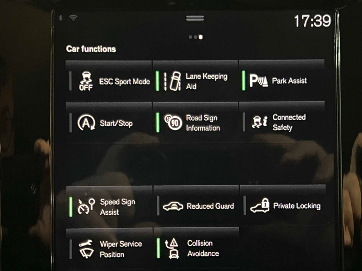 Used Volvo XC40 for sale - 77858286: Photo 34