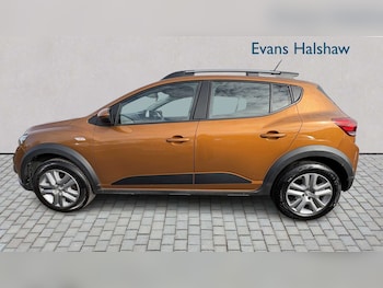 Used Dacia Sandero Stepway 2022 for sale - 78321701: Photo