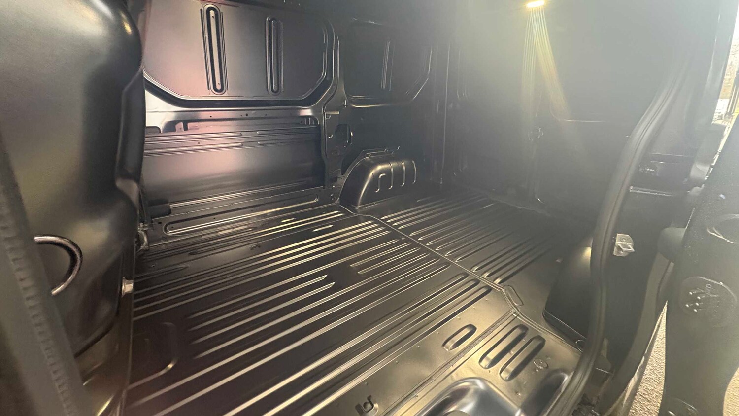 Used Renault Trafic 2025 for sale - 77857734: Photo 8