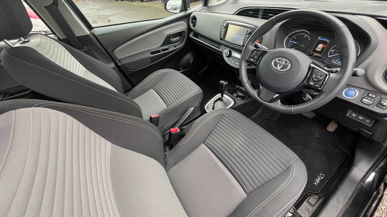 Used Toyota Yaris for sale - 77860448: Photo 14