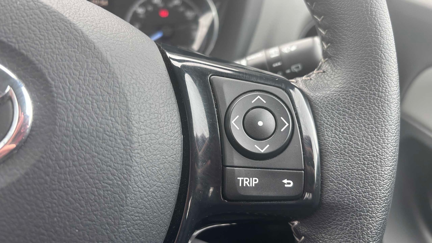 Used Toyota Yaris for sale - 77860448: Photo 24