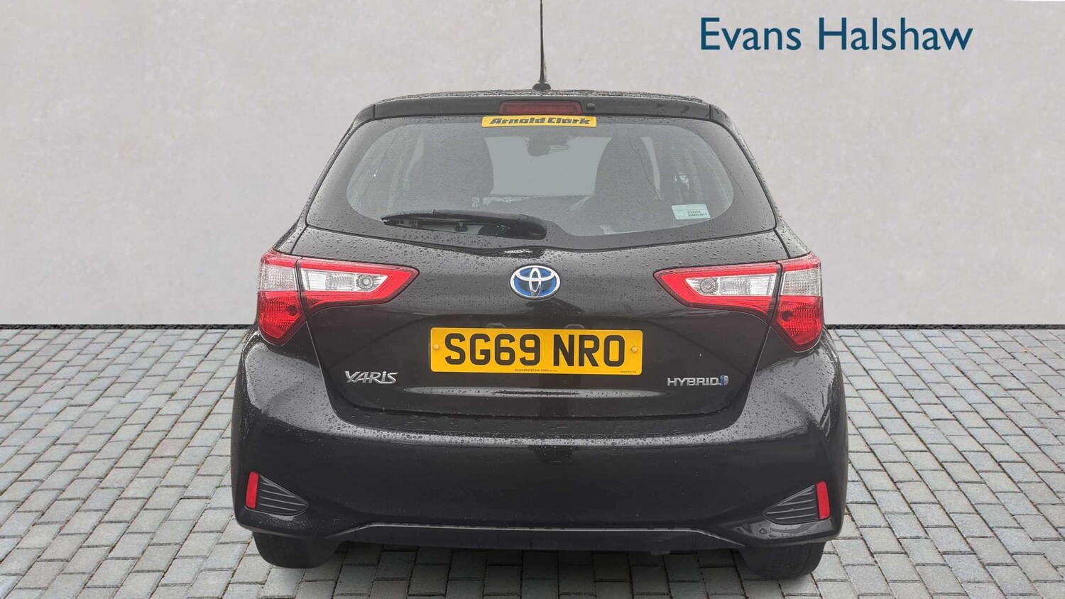 Used Toyota Yaris for sale - 77860448: Photo 9