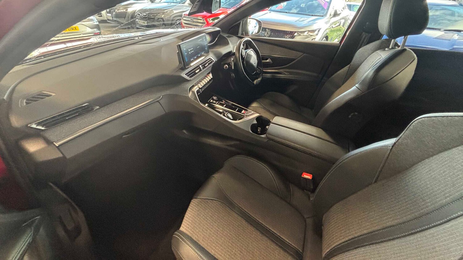 Used Peugeot 3008 2023 for sale - 77858915: Photo 11