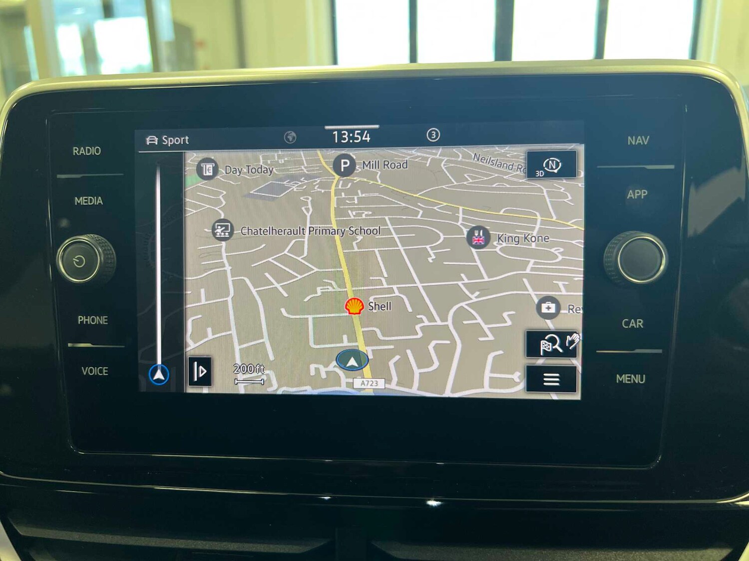 Used Volkswagen T-Roc for sale - 77861388: Photo 31