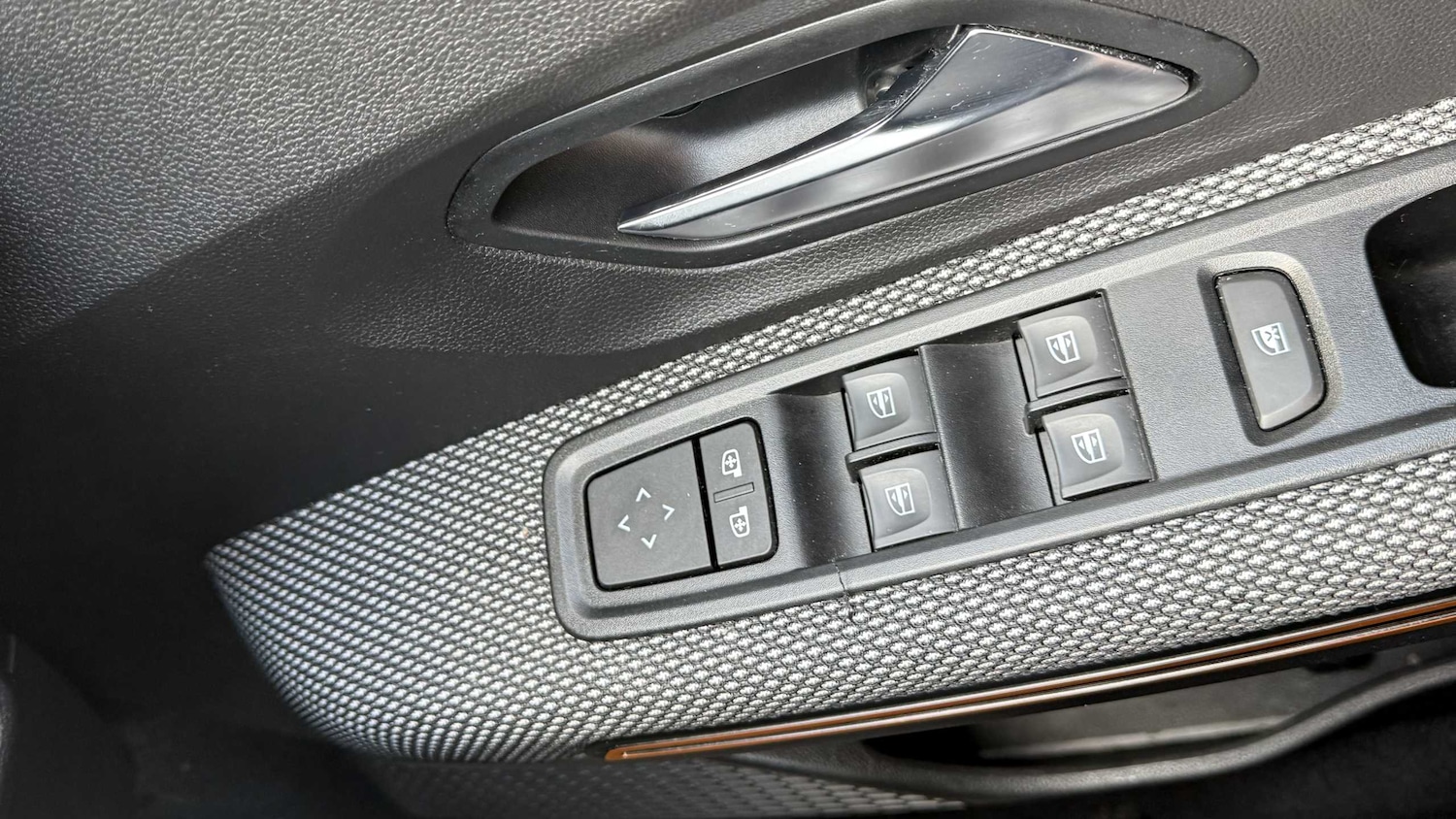 Used Dacia Sandero Stepway 2022 for sale - 77858307: Photo 18