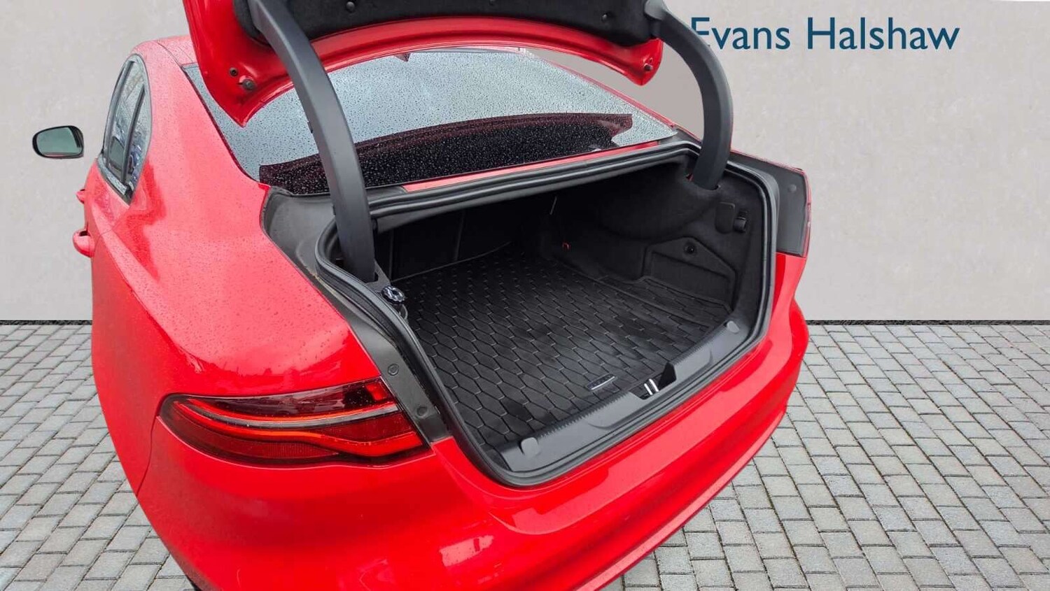 Used Jaguar XE for sale - 77857445: Photo 11