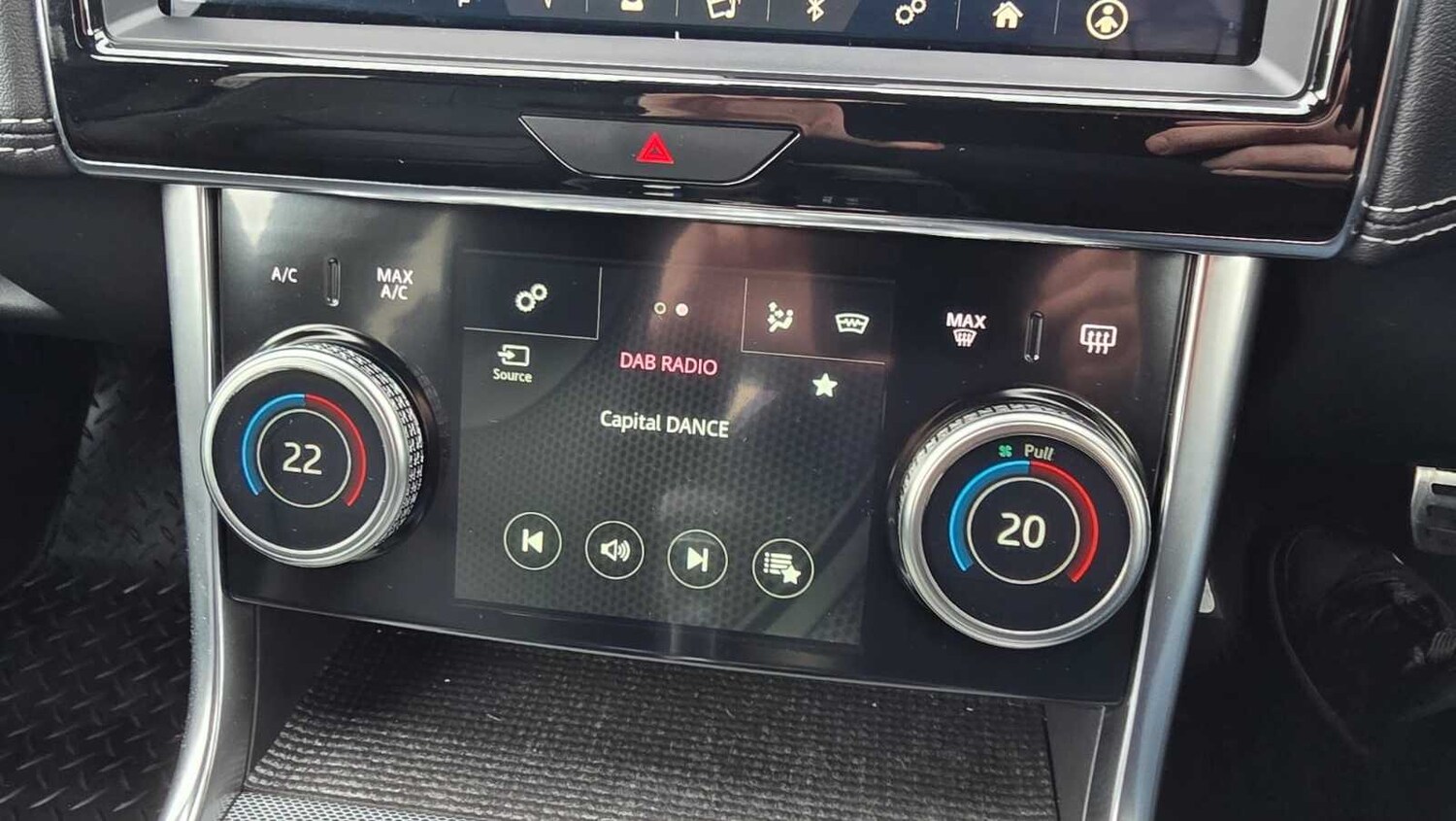 Used Jaguar XE for sale - 77857445: Photo 20