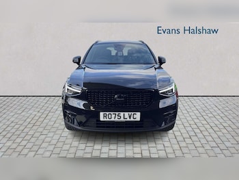 Used Volvo XC40 2025 for sale - 79511667: Photo