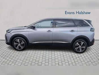 Used Peugeot 5008 2023 for sale - 79511695: Photo