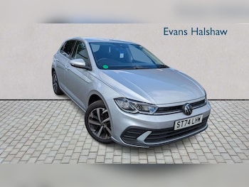 Used Volkswagen Polo 2024 for sale - 79467050: Photo