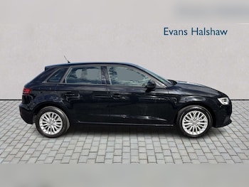 Used Audi A3 2018 for sale - 79567998: Photo