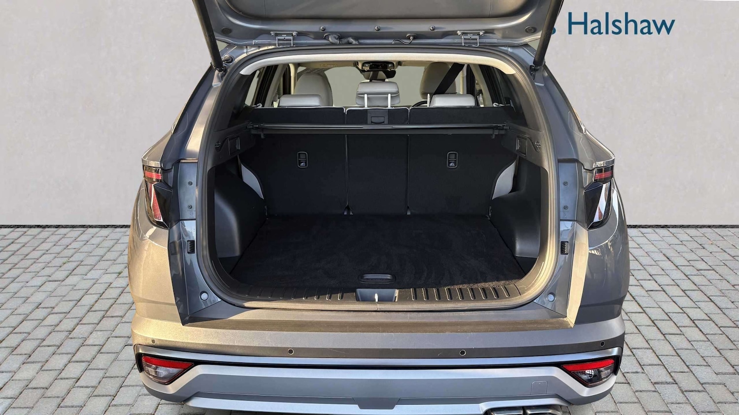 Used Hyundai TUCSON for sale - 77857826: Photo 4