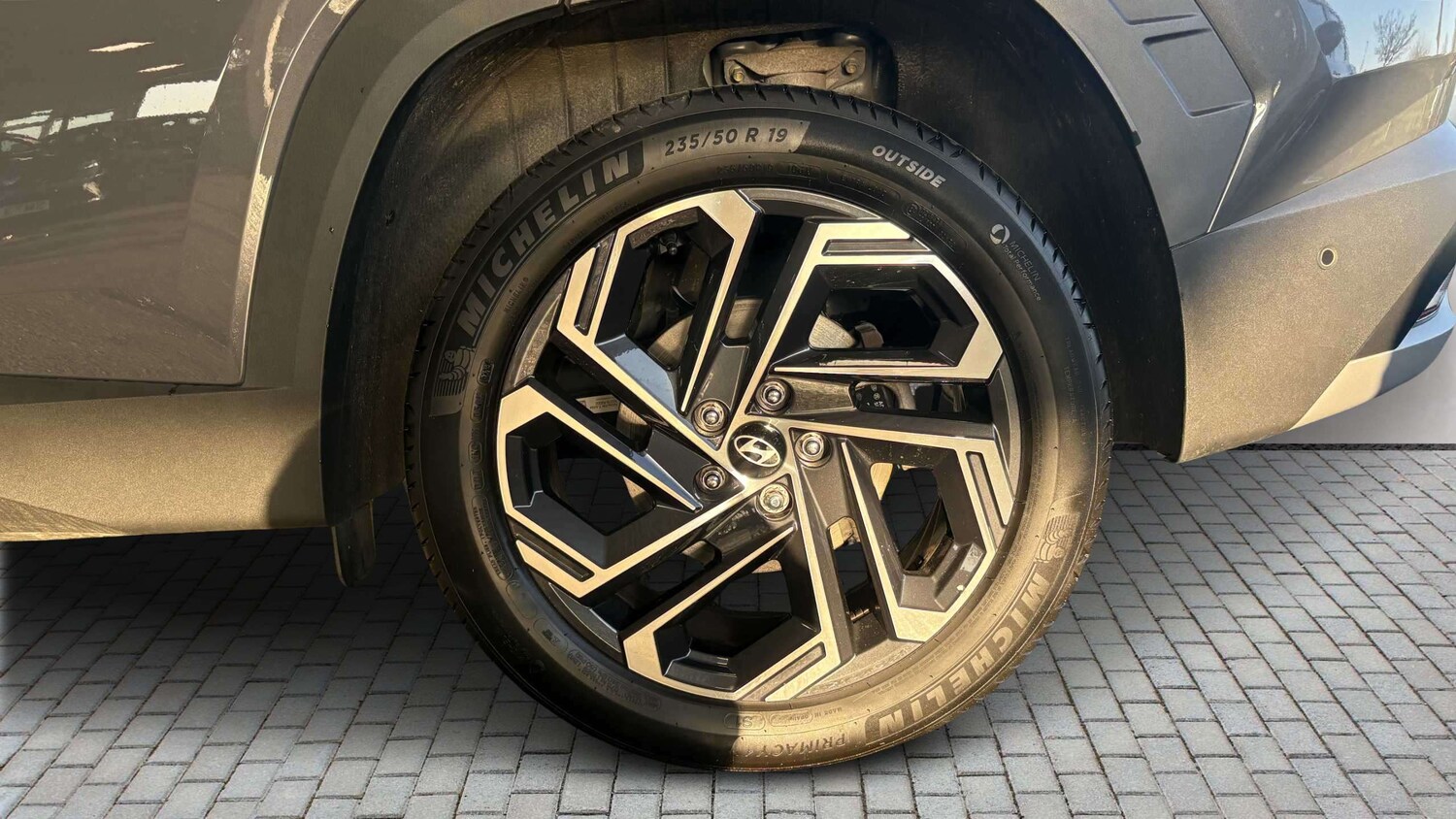 Used Hyundai TUCSON for sale - 77857826: Photo 5