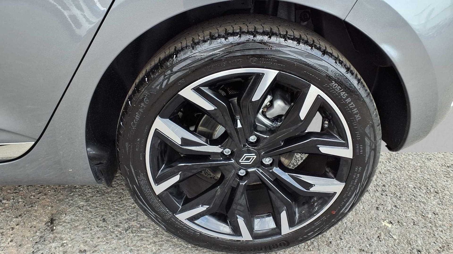 Used Renault Clio 2025 for sale - 77857079: Photo 11