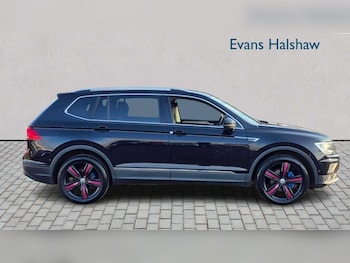 Used Volkswagen Tiguan Allspace 2019 for sale - 79282403: Photo