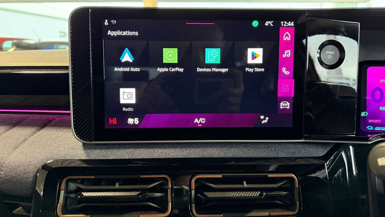 Used Renault 4 for sale - 77858125: Photo 18