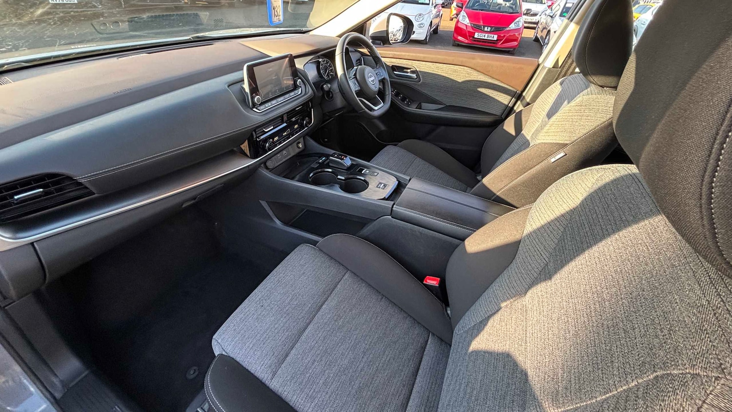 Used Nissan X-Trail for sale - 77860780: Photo 13