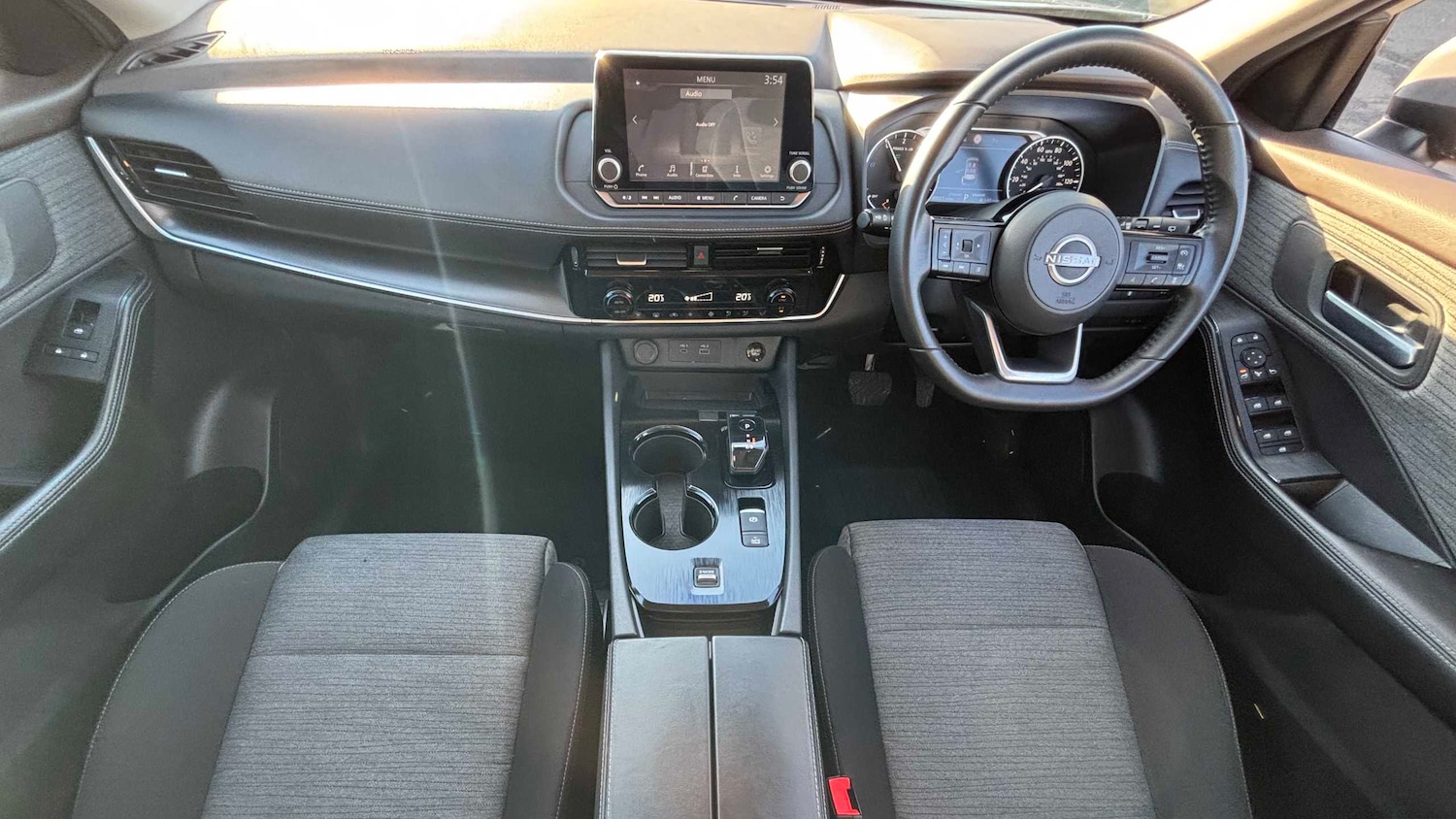 Used Nissan X-Trail for sale - 77860780: Photo 17