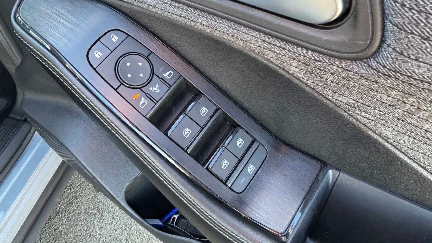 Used Nissan X-Trail for sale - 77860780: Photo 21