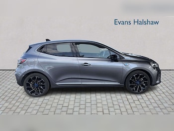 Used Renault Clio 2024 for sale - 79624860: Photo