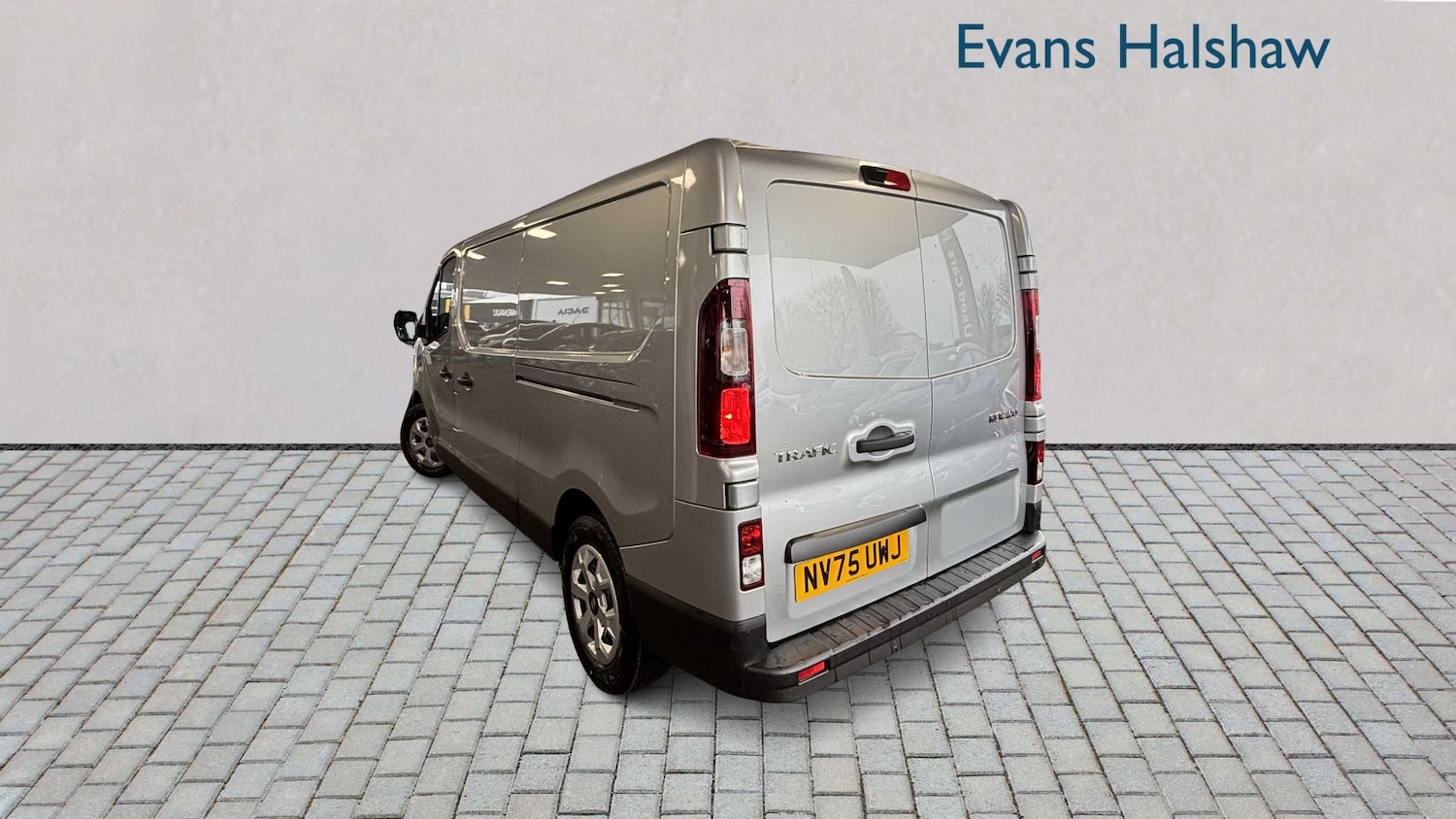 Used Renault Trafic for sale - 77860085: Photo 2