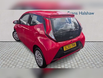 Used Toyota AYGO 2018 for sale - 78812399: Photo