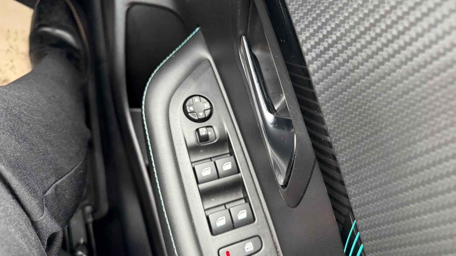 Used Peugeot 208 for sale - 77858873: Photo 13