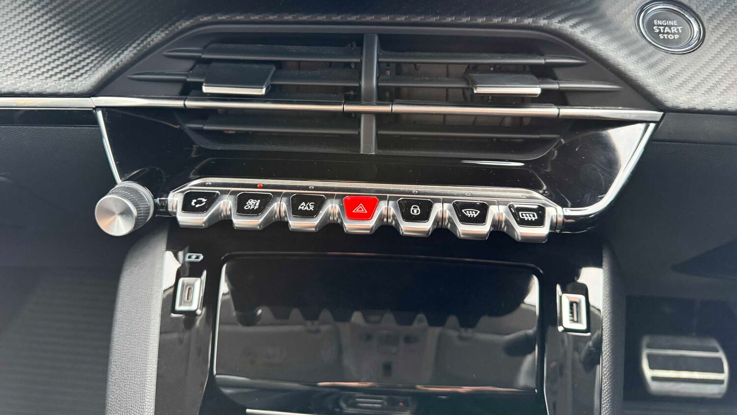 Used Peugeot 208 for sale - 77858873: Photo 15