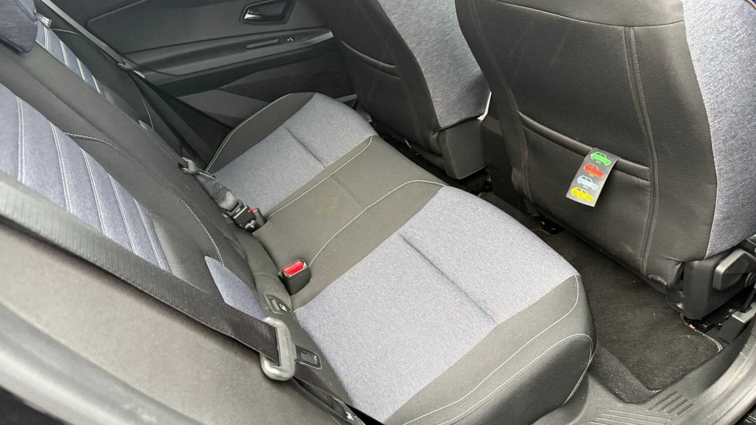 Used Renault 5 for sale - 77859444: Photo 8