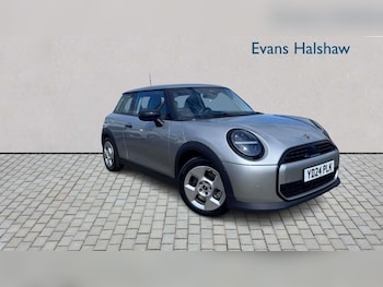 Used MINI Cooper 2024 for sale - 79523736: Photo