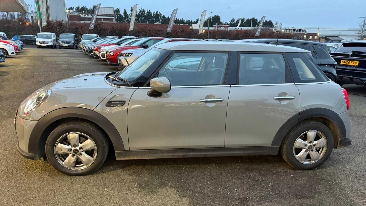Used MINI Hatch 2022 for sale - 77856581: Photo 6