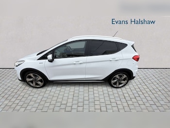 Used Ford Fiesta 2018 for sale - 79014983: Photo